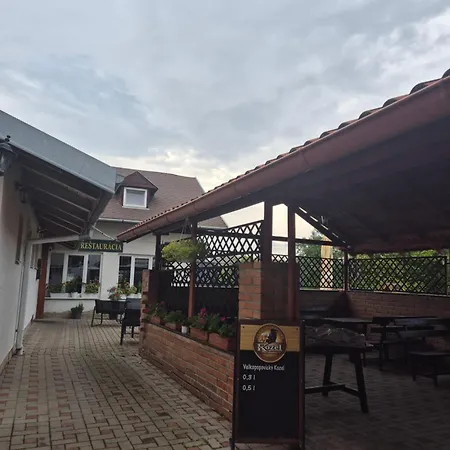 Pensjonat Michalsky Dvor 3*